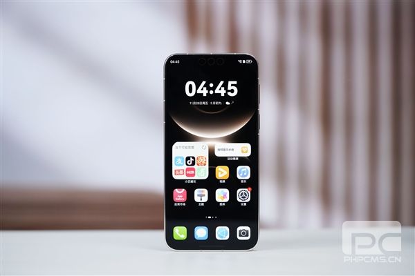 华为Mate 80系列热销突破744万台 有望迈入千万销量大关