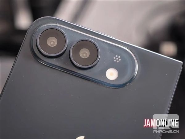 苹果首款折叠屏手机iPhone Ultra确认正常交付,确保按时发售不延期