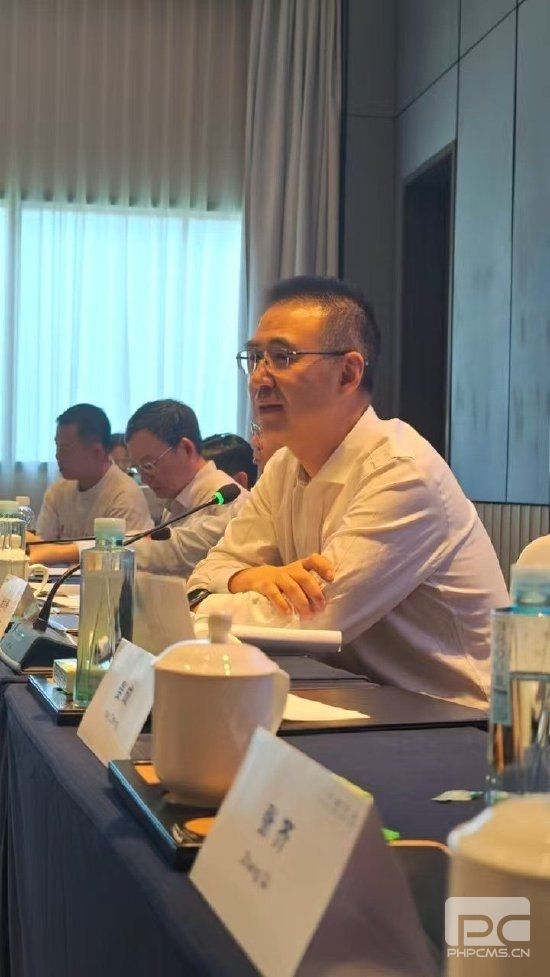 传统燃油车的未来:长安汽车高管透露电动与混动车占比65%和35%