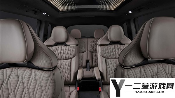 奥迪Q9正式发布:史上最大SUV搭载V8动力,挑战奔驰GLS 63