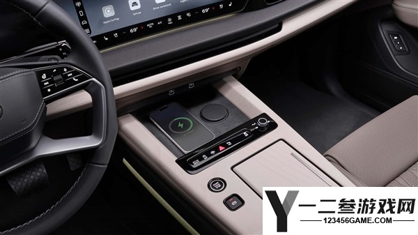奥迪Q9正式发布:史上最大SUV搭载V8动力,挑战奔驰GLS 63