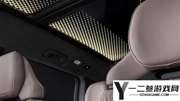 奥迪Q9正式发布:史上最大SUV搭载V8动力,挑战奔驰GLS 63
