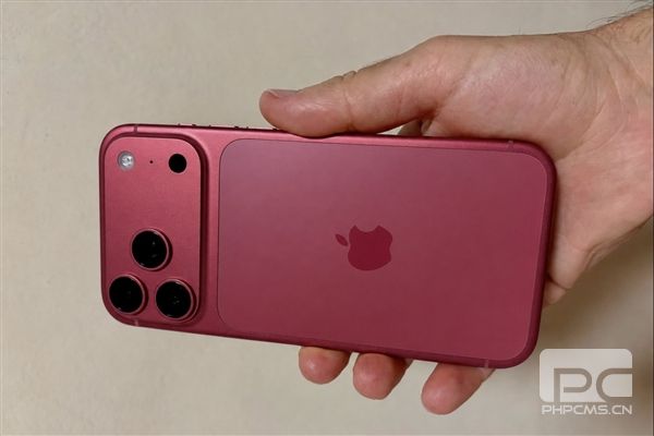 苹果放弃高通！iPhone 18 Pro国行版首发自研C2基带，彻底解决信号问题