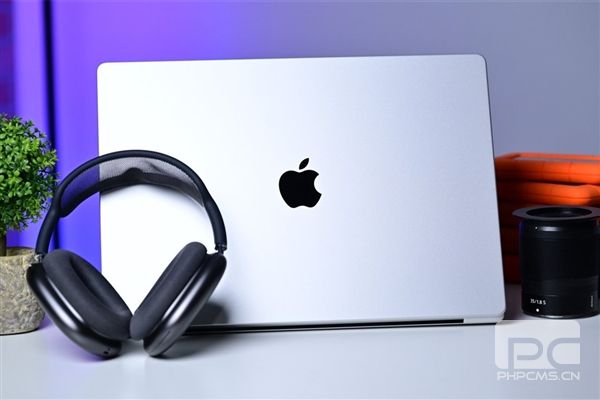 MacBook Pro自行扩容至8TB存储，工程师省钱秘籍，节省超1万元！