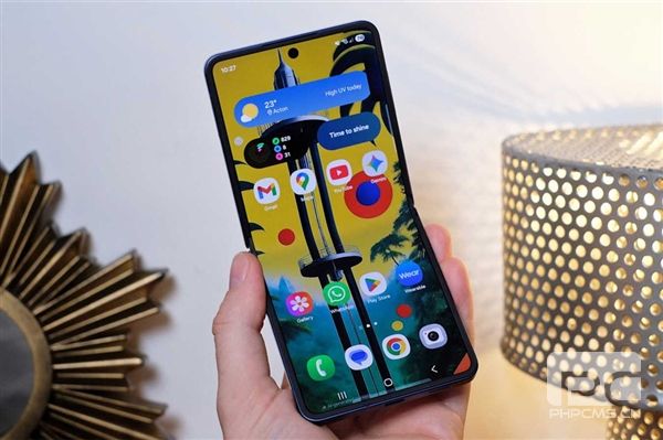 安卓大厂放弃小折叠机型：三星Galaxy Z Flip8成为最后一款产品