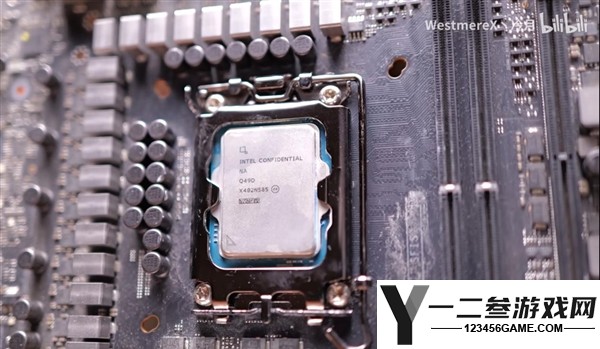 揭秘Intel神秘14代CPU：未发布的纯大核i9-14901KE首测分析