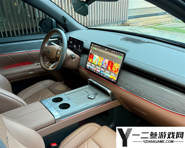 华为智能旗舰SUV华境S累计交付量突破20000台，亲民价位引关注