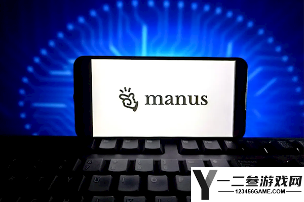 微博CEO吐槽Manus能力不足：后悔购买大模型年费套餐