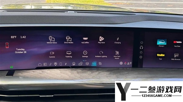 通用汽车取消CarPlay禁令：2027款凯迪拉克Lyriq将重新支持