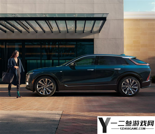 通用汽车取消CarPlay禁令：2027款凯迪拉克Lyriq将重新支持
